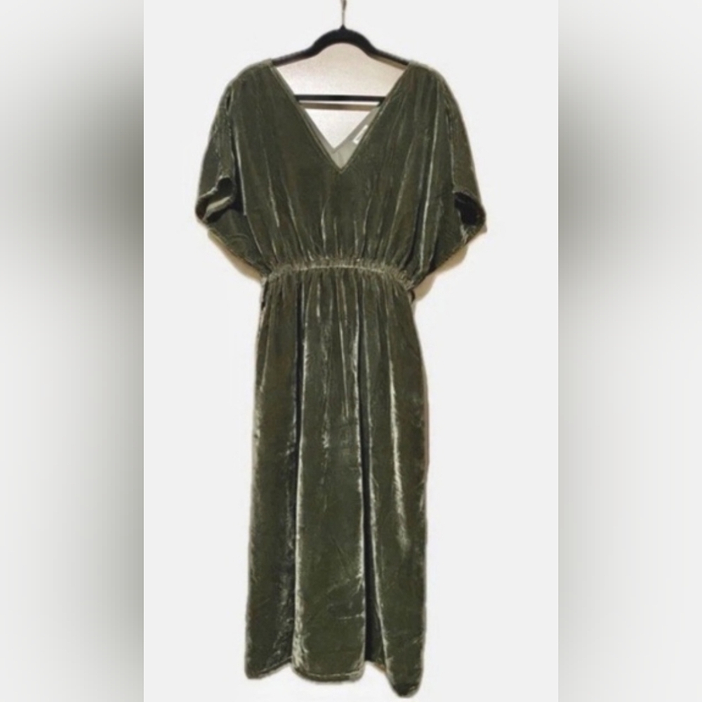 Anthropologie Style Velvet Green Midi Dress Size L/XL Empire Waist w/Pockets - Picture 4 of 8
